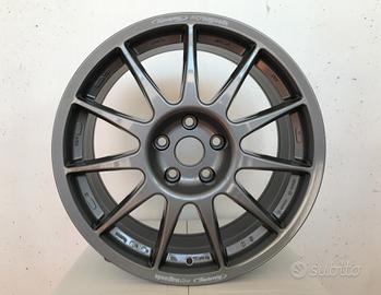 Cerchi in lega Speedline Turini 8x18 Yaris GR