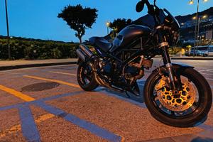 DUCATI MONSTER S2R