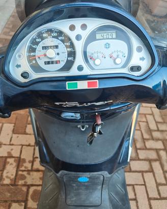 Piaggio Beverly Tourer  250
