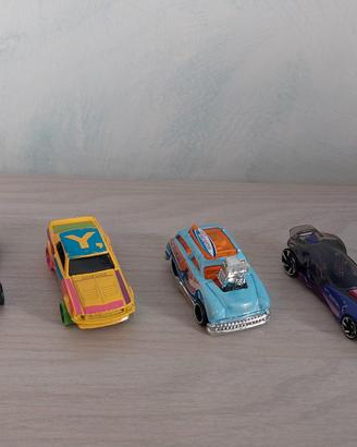 lotto hotwheels burago e varie circa 90 pezzi