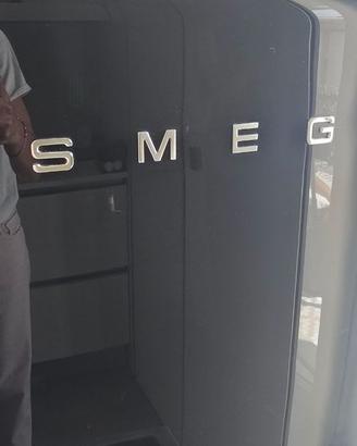 Frigo SMEG nero