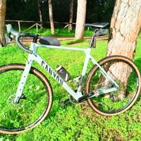 Gravel Canyon Grizl CF SL7 etap taglia L