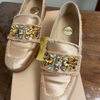 Mocassini in raso rosa Ras