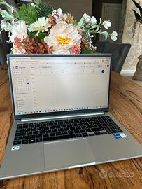 Samsung galaxy book3 16 ram 512 gb
