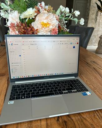 Samsung galaxy book3 16 ram 512 gb