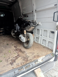 Aerox con i documenti