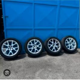 fiat Freemont 4 cerchioni gommati