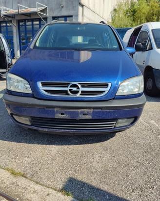 Paraurti anteriore OPEL ZAFIRA del 2003