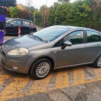 Fiat grande punto 1.2 8v 5p dynamic 157.000 km