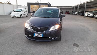 Lancia Ypsilon 1.2 69 CV 5 porte GPL Ecochic Silve