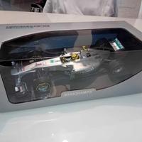 Minichamps 1/18 MERCEDES AMG F1 Nico Rosberg 2012