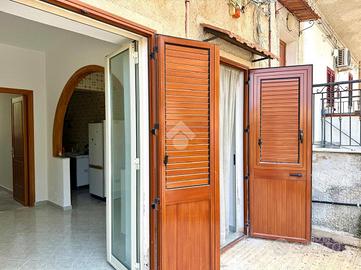 3 LOCALI A PALERMO