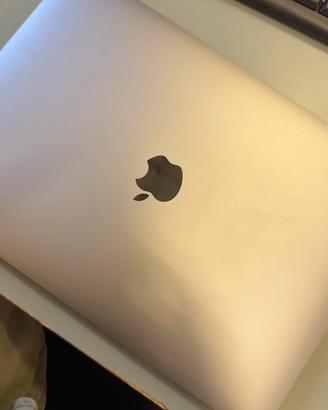 mac book air m1