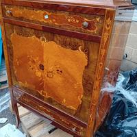 Mobile antico 700/800