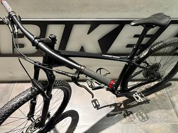 810 - Trek X-Caliber 8 –