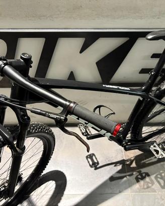 810 - Trek X-Caliber 8 –