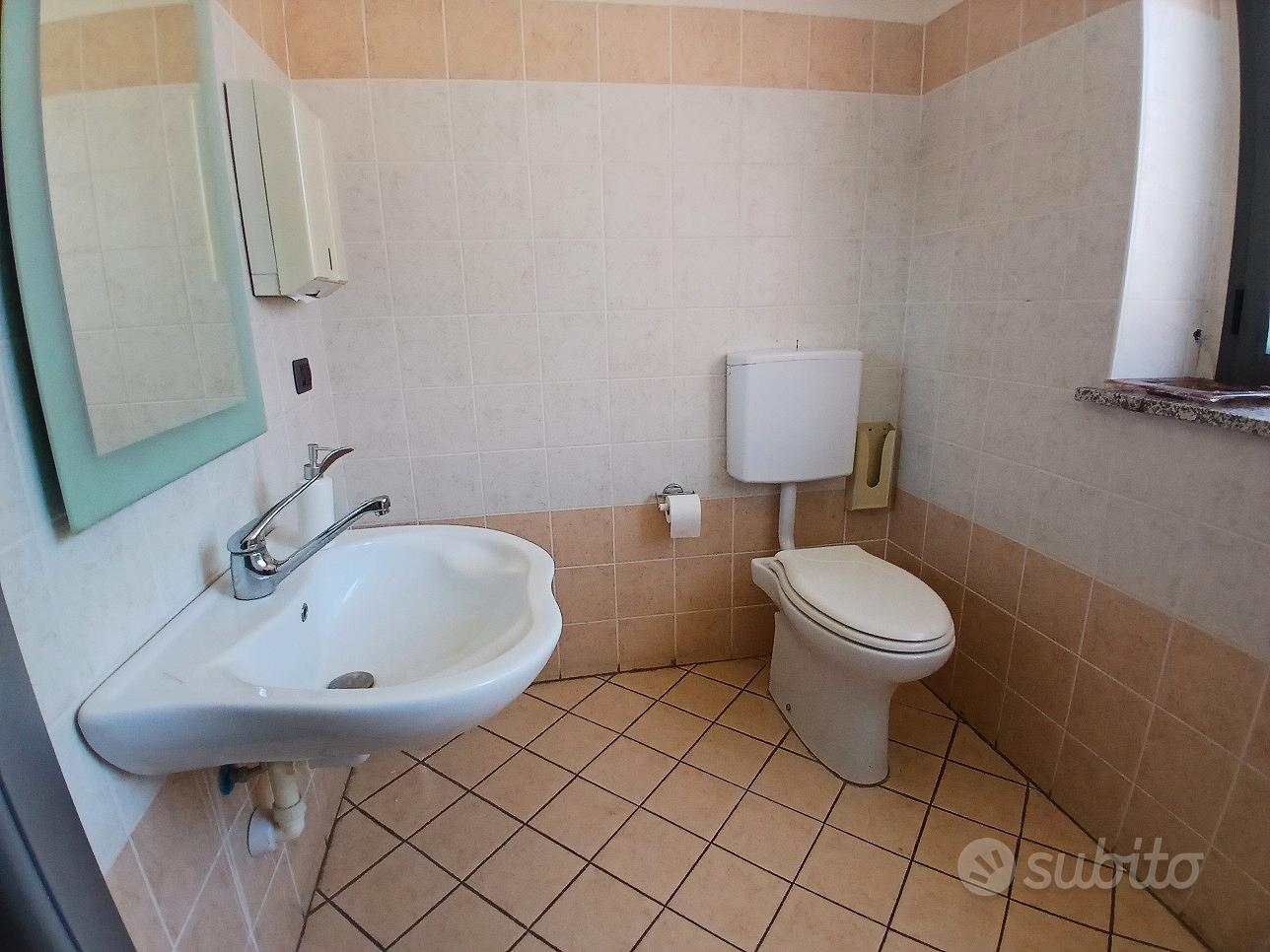 privati vende negozio / studio professionale - Vista 3