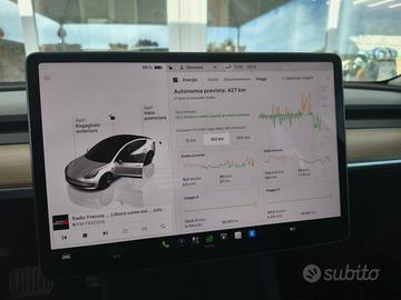 Automobile Tesla Model 3
