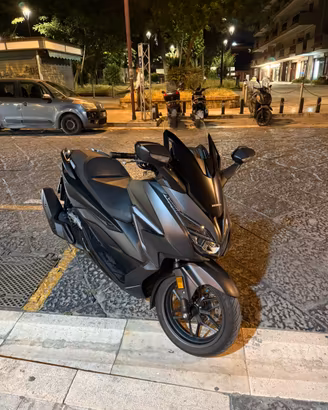 Honda Forza 125 o