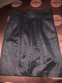 gonna  nera glitterata o laminata