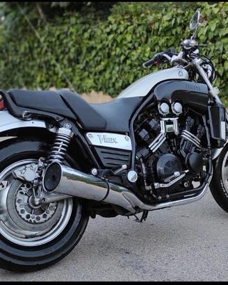 Yamaha V Max  1200