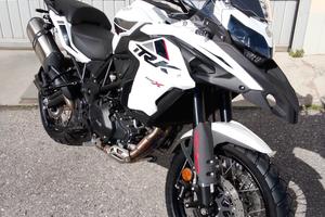 Benelli TRK 502X