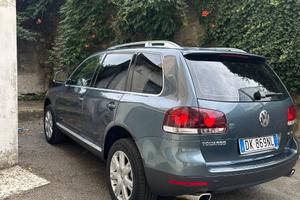 Wolkswagen touareg V6.    3.0.    224cv