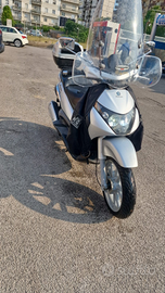 Piaggio beverly 250