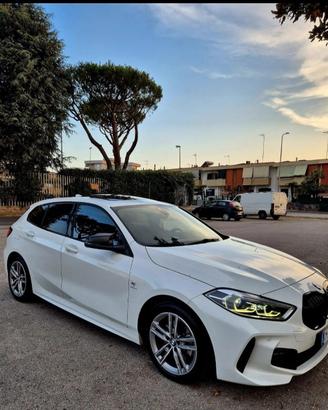 bmw serie 1 118d f40 m sport  tetto panoramico