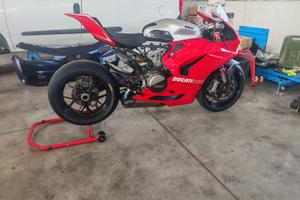 Ducati Panigale v2