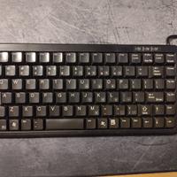 Tastiera Cherry G84-4100