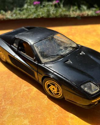 Ferrari F512M Nero 1:18 Hot Wheels