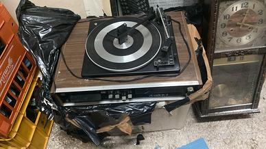 Giradischi e Orologio a pendolo  vintage anni 70 