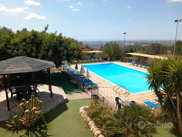 Camere in agriturismo con piscina
