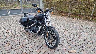 Harley-davidson 883 Sportster R XL883R