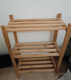 Scaffale in legno massello – ideale per casa o bal