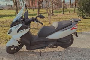 Scooter Kymco Downtown 125