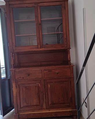 credenza in arte povera
