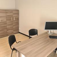 MOBILI UFFICIO + COMPUTER E FOTOCOPIATRICE