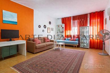 Appartamento di 126 m² con più di 5 locali e box a