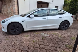 Tesla Model 3 Long Range 2021