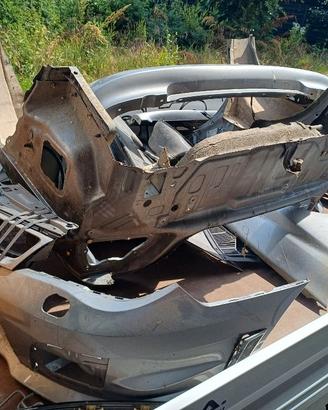 LAMIERATI COMPLETI PER SUBARU WRX / STI 2005