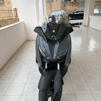 Yamaha X-Max 300 Tech Max