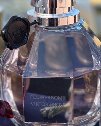 flowerbomb viktor rolf factice