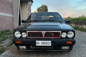 Lancia delta hf turbo 89 asi