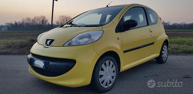 Peugeot 107 Plasir *UNIPROPRIETARIO*