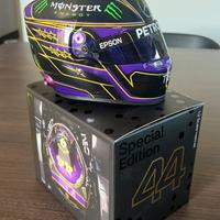 Casco Lewis Hamilton Abu Dhabi 2020 scala 1:2
