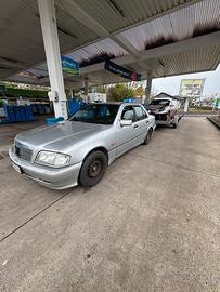 Trasporto auto e roulotte