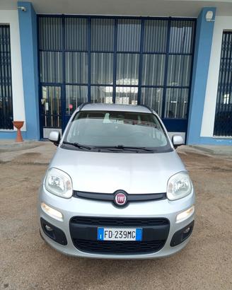 Fiat Panda 0.9 TwinAir Turbo Natural Power Lounge