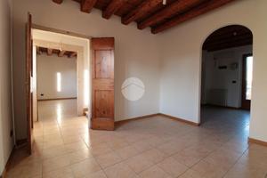 2 LOCALI A VERONA